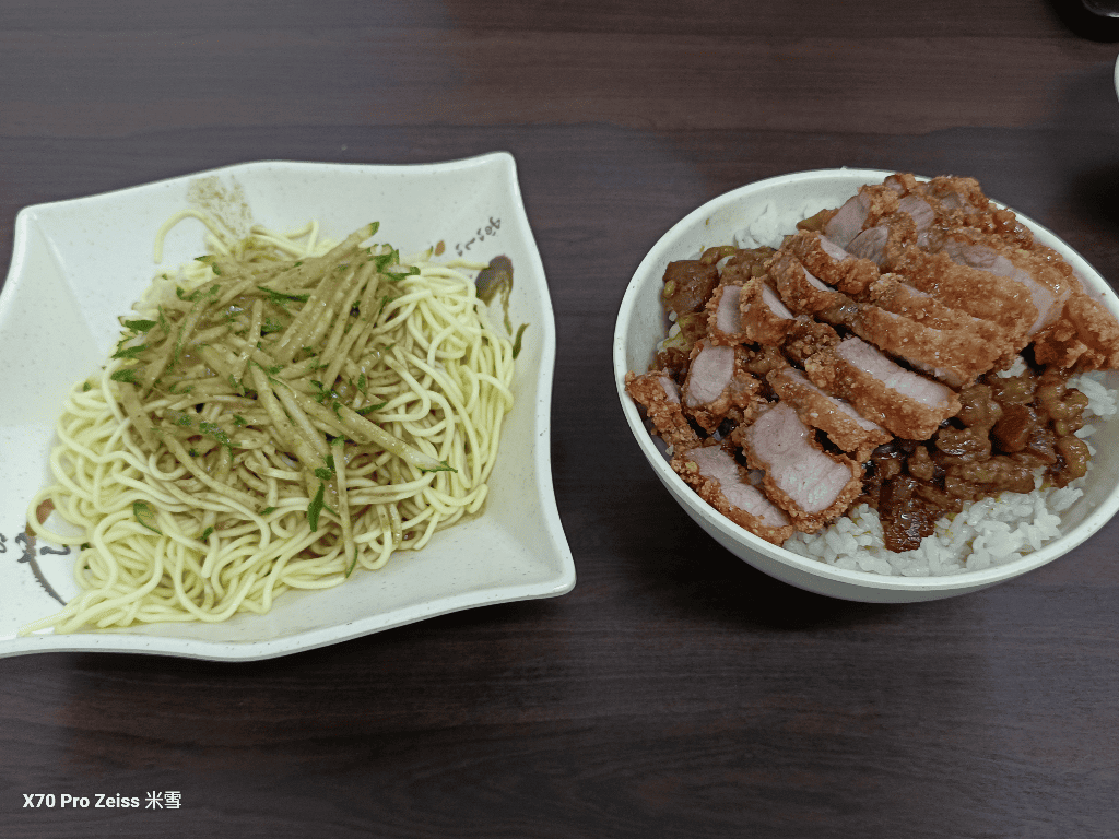 【新莊美食】福壽街美食,宵夜許涼麵小吃&辣妹雞排 - 第6張圖 【新莊美食】福壽街美食,宵夜許涼麵小吃&辣妹雞排