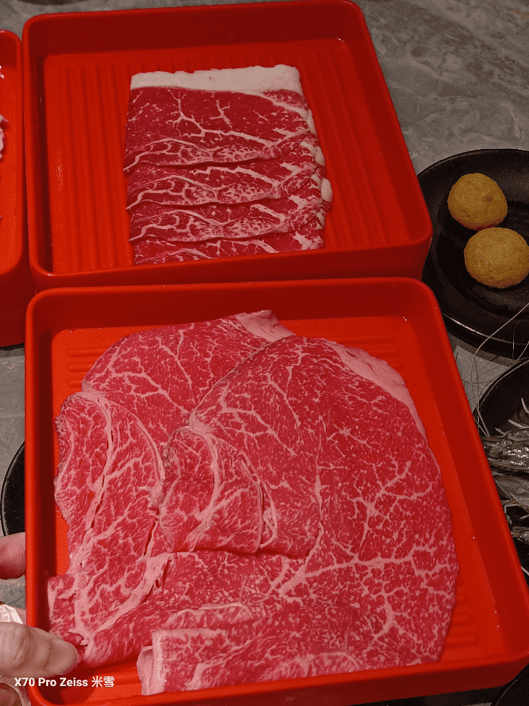 【林口吃到飽】小蒙牛林口店再訪，生食級干貝回歸💞