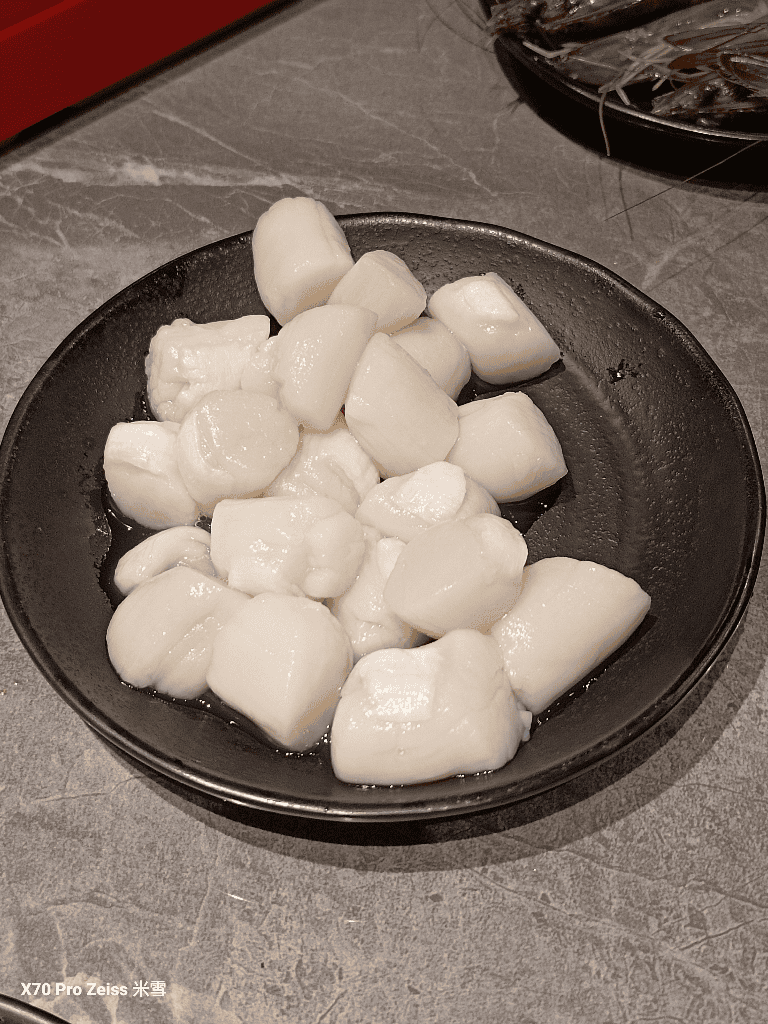 【林口吃到飽】小蒙牛林口店再訪，生食級干貝回歸💞