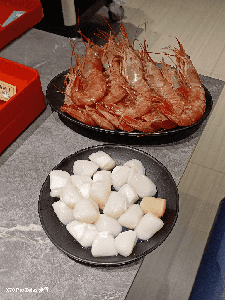 【林口吃到飽】小蒙牛林口店再訪，生食級干貝回歸💞