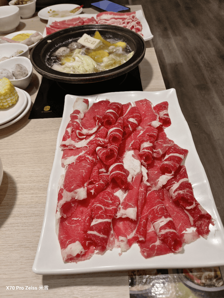 【新莊美食】石二鍋新莊輔大店,超平價的鍋物 - 第11張圖 【新莊美食】石二鍋新莊輔大店,超平價的鍋物