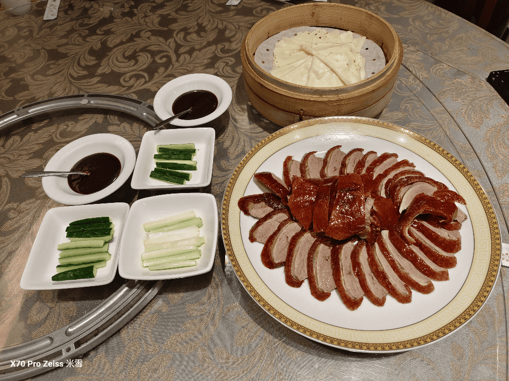 【台北美食】御鼎香脆皮烤鴨餐廳，烤鴨達人賽的冠軍烤鴨開箱❤️