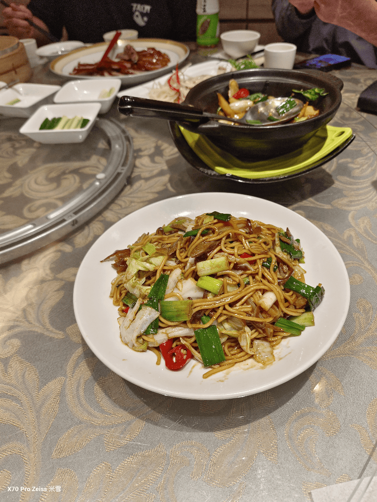 【台北美食】御鼎香脆皮烤鴨餐廳，烤鴨達人賽的冠軍烤鴨開箱❤️