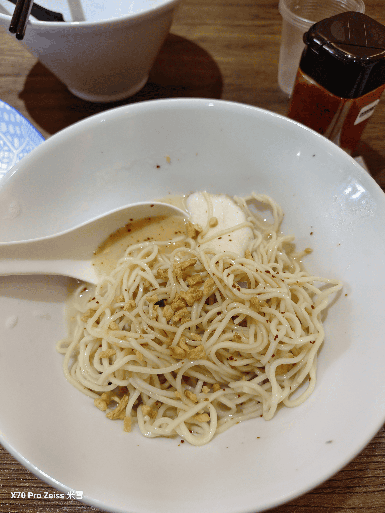 【新莊美食】一口入魂雞白湯拉麵&輔大興德屏東夜市豆花 - 第8張圖 【新莊美食】一口入魂雞白湯拉麵&輔大興德屏東夜市豆花
