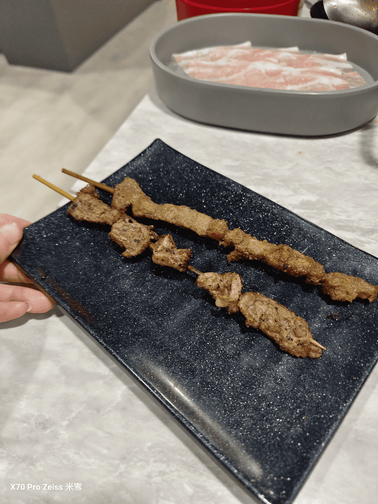 【桃園吃到飽】拼什鍋和牛烤串火鍋放題中壢威尼斯店開箱🥳 - 第10張圖 【桃園吃到飽】拼什鍋和牛烤串火鍋放題中壢威尼斯店開箱🥳