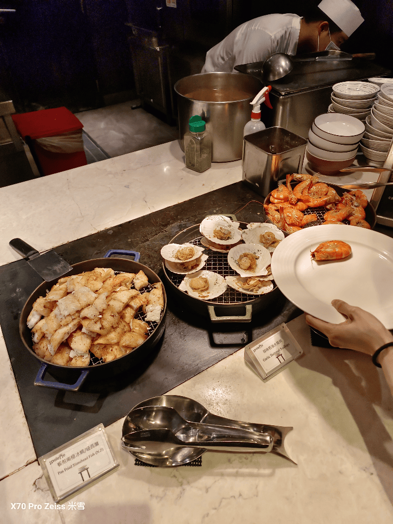 【台北吃到飽】台北美福大飯店彩匯午餐45訪，金卡買一送一❤️