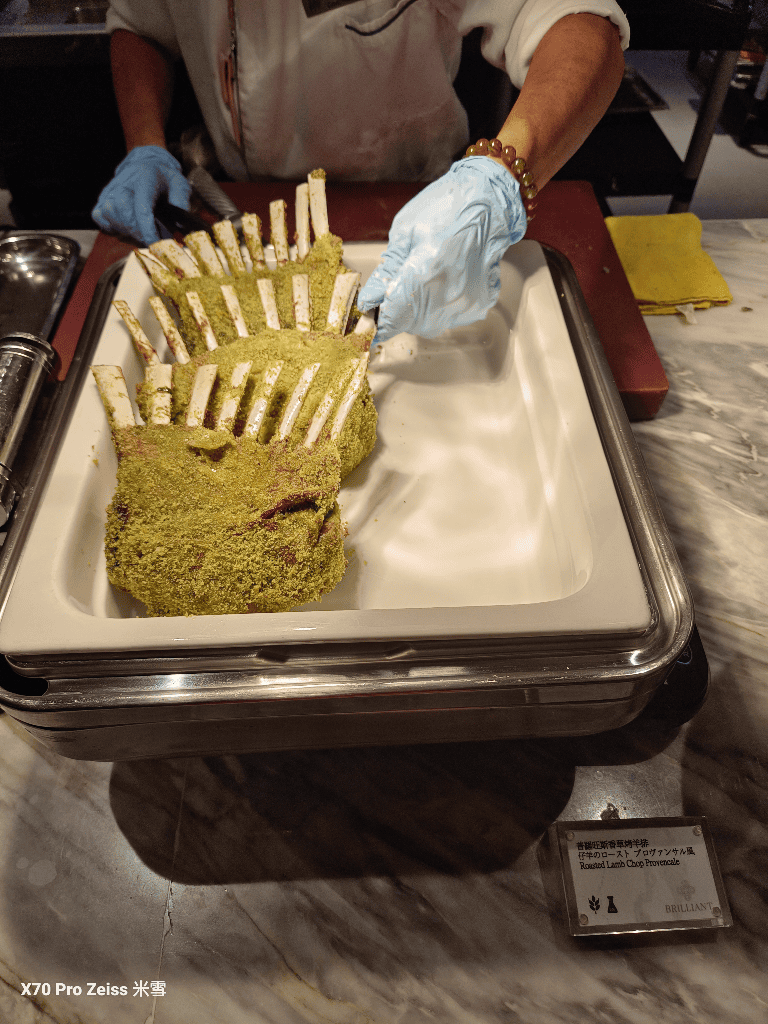 【台北吃到飽】台北JR東日本大飯店 ，鉑麗安全日餐廳泰國美食節開箱🎉