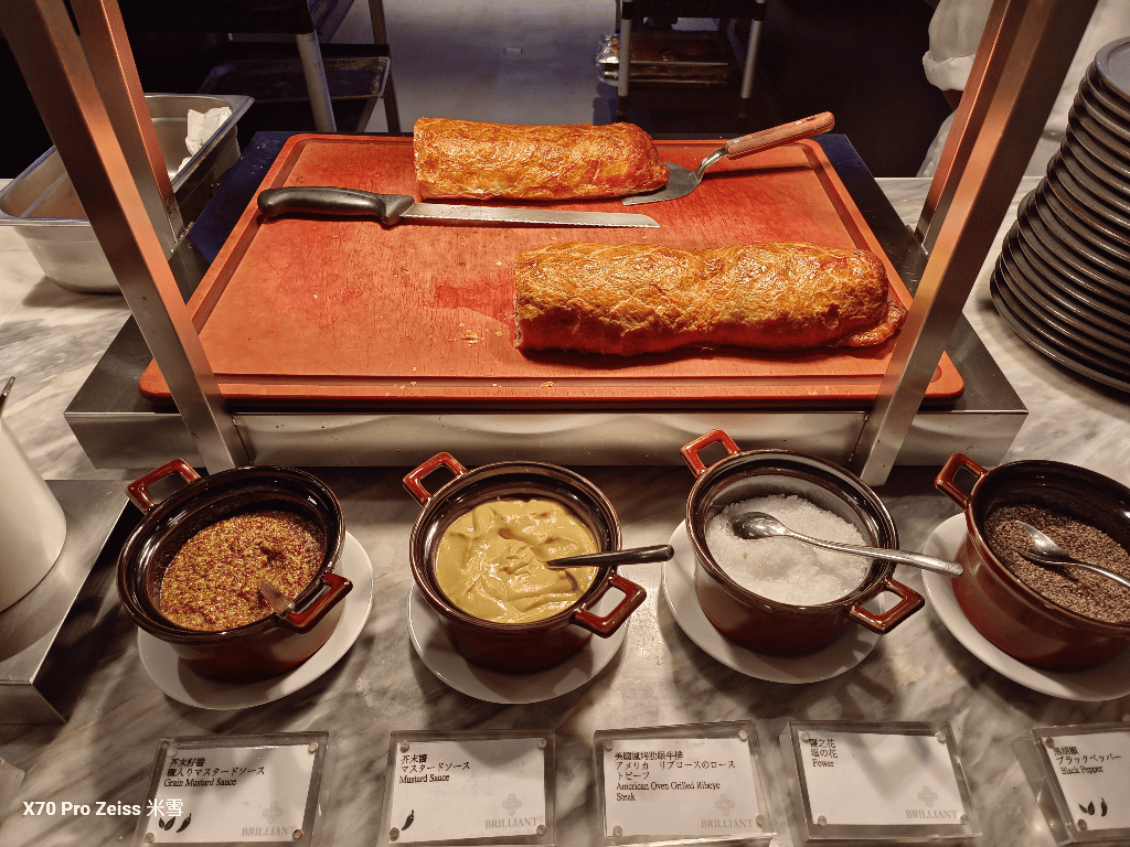 【台北吃到飽】台北JR東日本大飯店 ，鉑麗安全日餐廳泰國美食節開箱🎉
