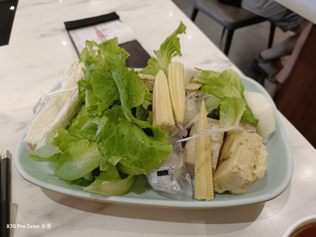 【桃園美食】嗑肉石鍋桃園春日店(二代店)，浮誇雙人套餐開箱🥰