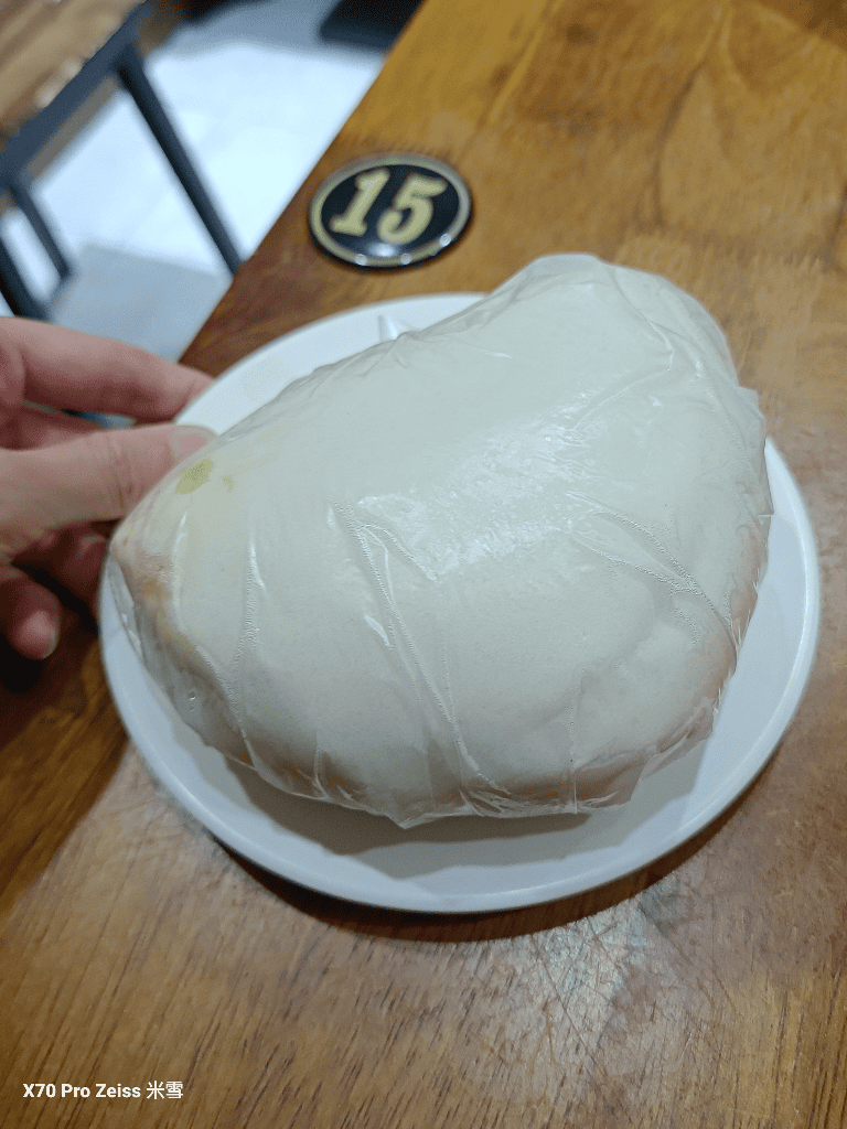 【台北松山美食】老楊在二樓 #Shawn #老翁家四神湯刈包豬腳飯，一次收入🥰