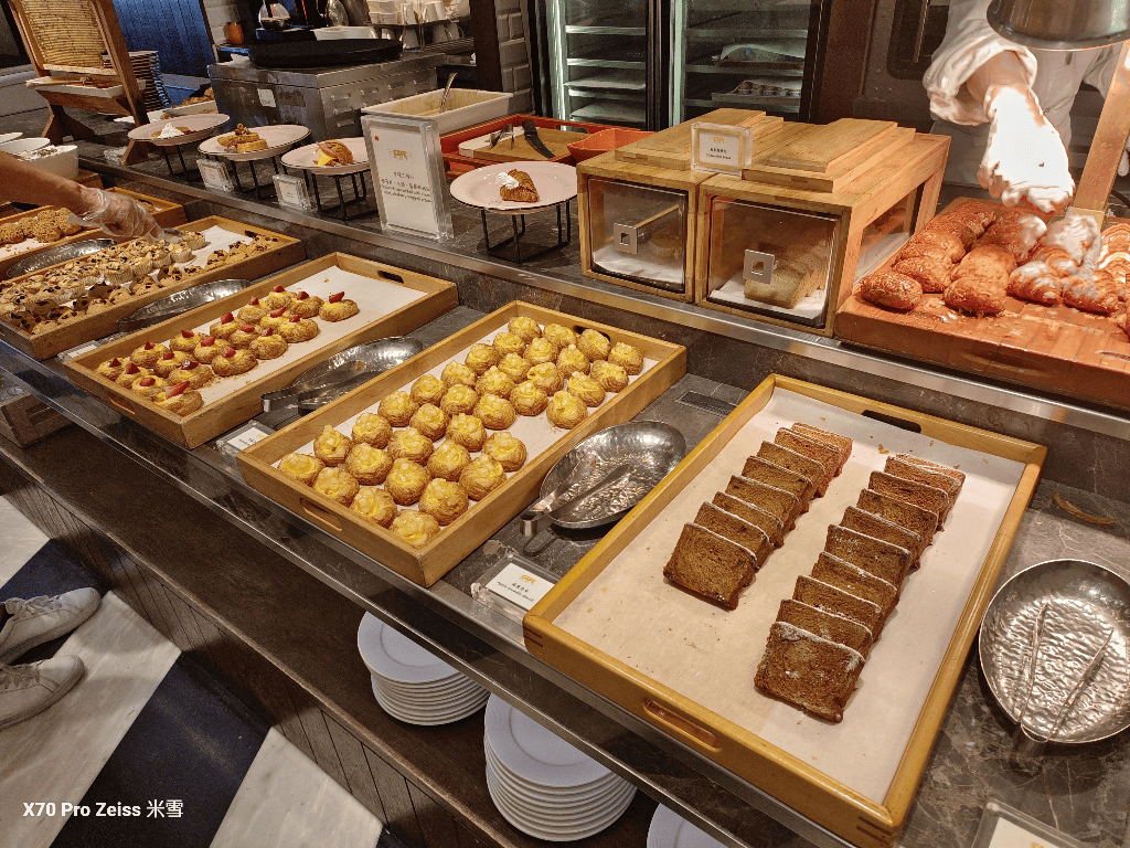 【台北美食】台北君悅酒店凱菲屋Café早餐再訪