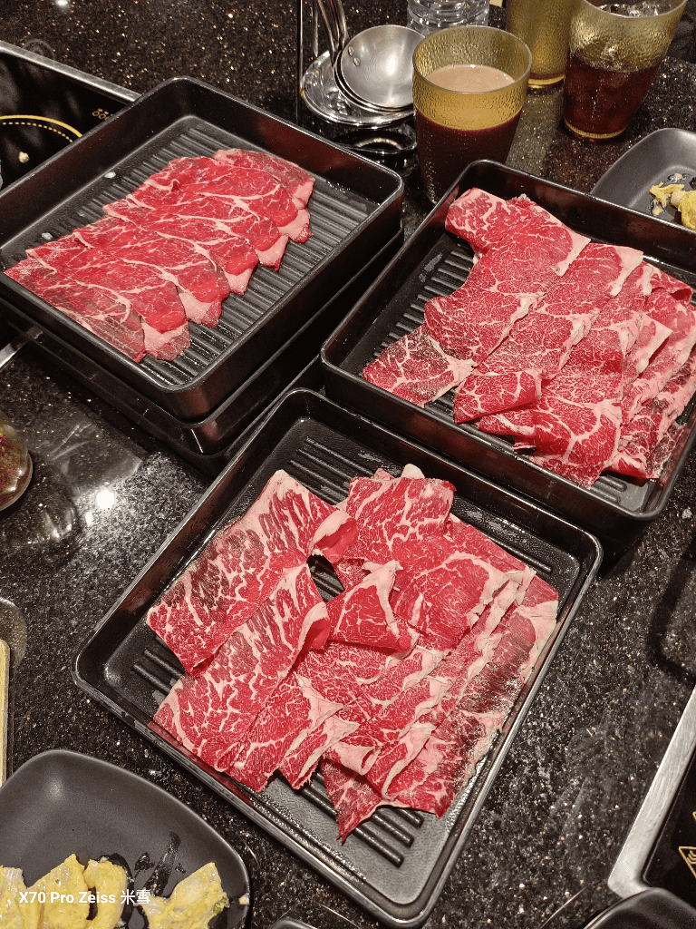 【新莊美食】金大鋤壽喜燒 ，平價好吃的壽喜燒吃到飽