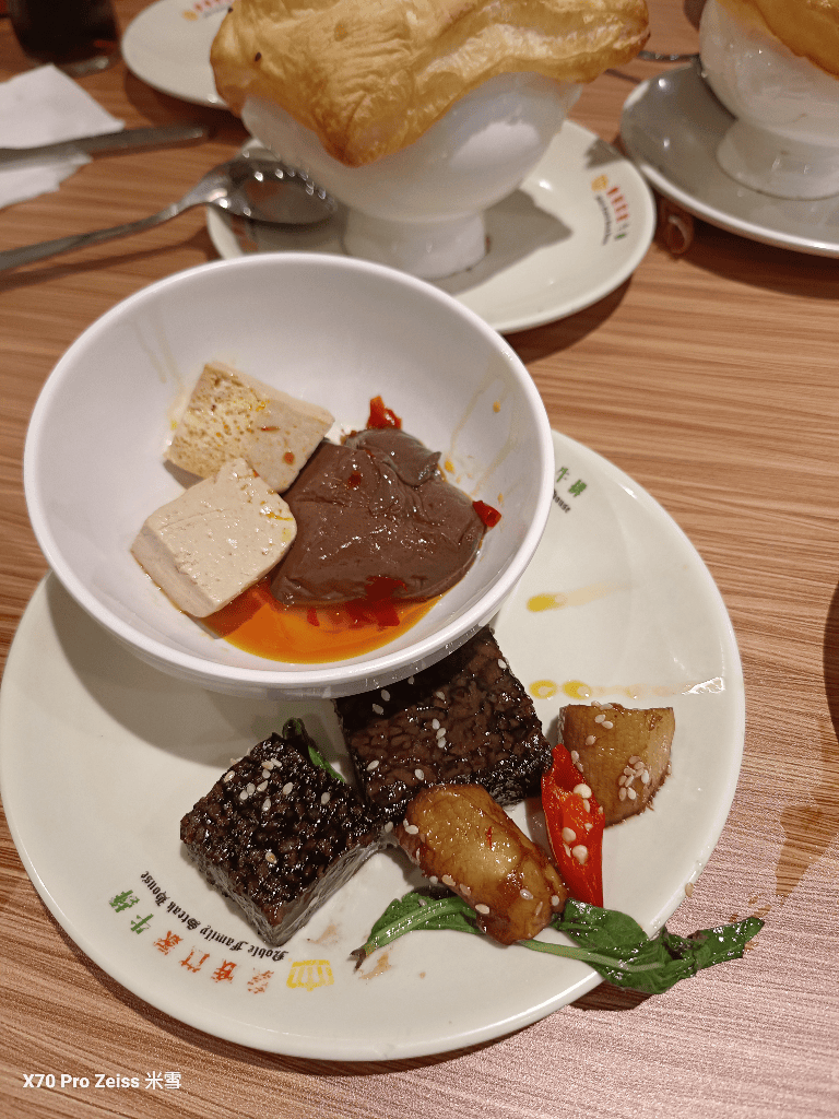 【板橋吃到飽】貴族世家板橋板新店，新店開箱