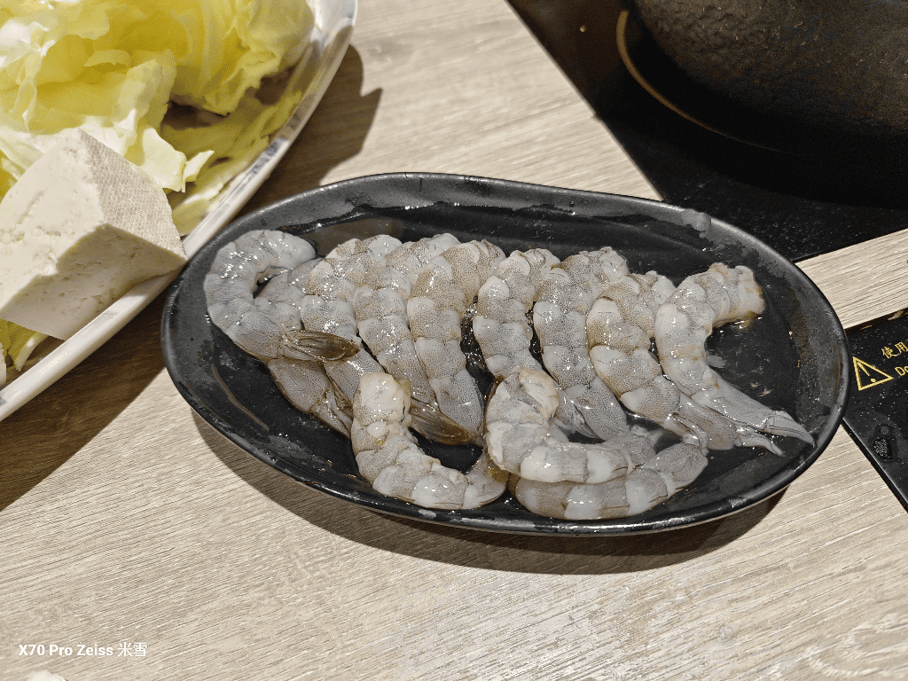【新莊美食】築間幸福鍋物新莊中悅廣場店，自助吧吃到飽
