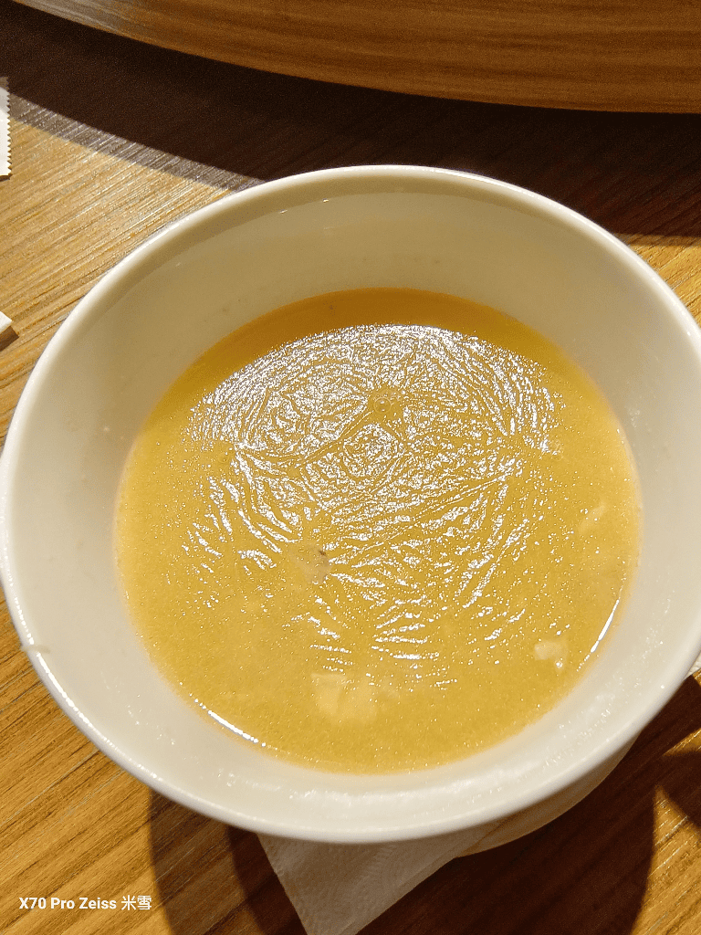 【台北美食】L.C Française法租界，十年ㄧ劍黃金雞湯開箱