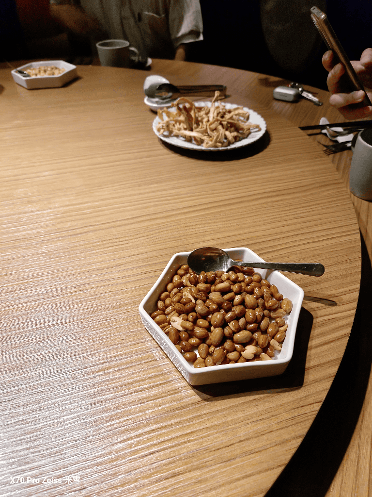 【台北美食】L.C Française法租界，十年ㄧ劍黃金雞湯開箱