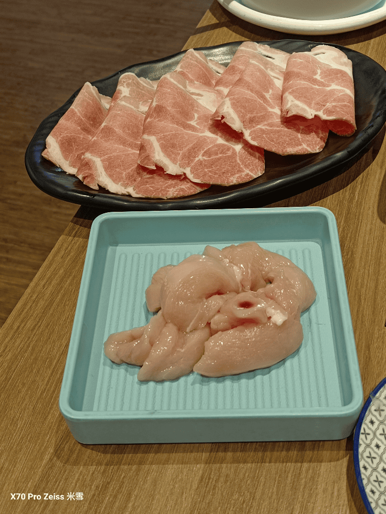 【新莊美食】這一小鍋新莊輔大店,最低只要180吃到飽 - 第14張圖 【新莊美食】這一小鍋新莊輔大店,最低只要180吃到飽