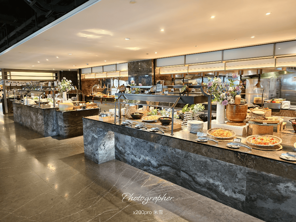 【板橋吃到飽】新板希爾頓 悅市集,新主題開箱☕ - 第4張圖 【板橋吃到飽】新板希爾頓 悅市集,新主題開箱☕