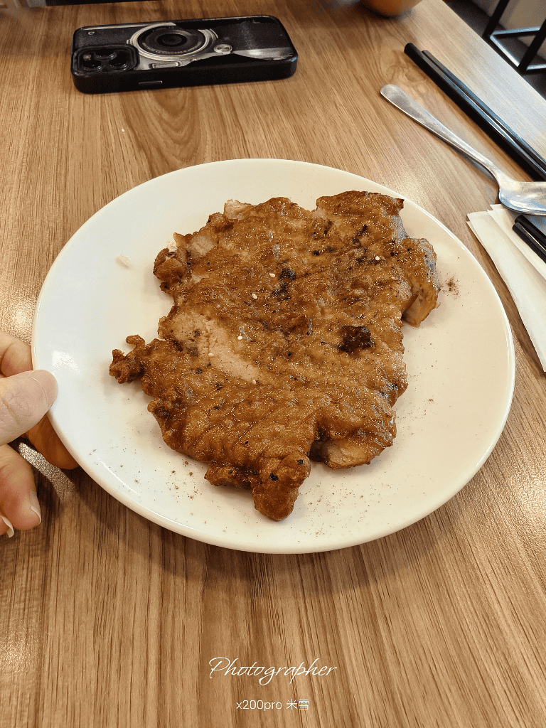 【新莊美食】小本經營新莊店，鼎泰豐出來的師傅開的店嚐鮮