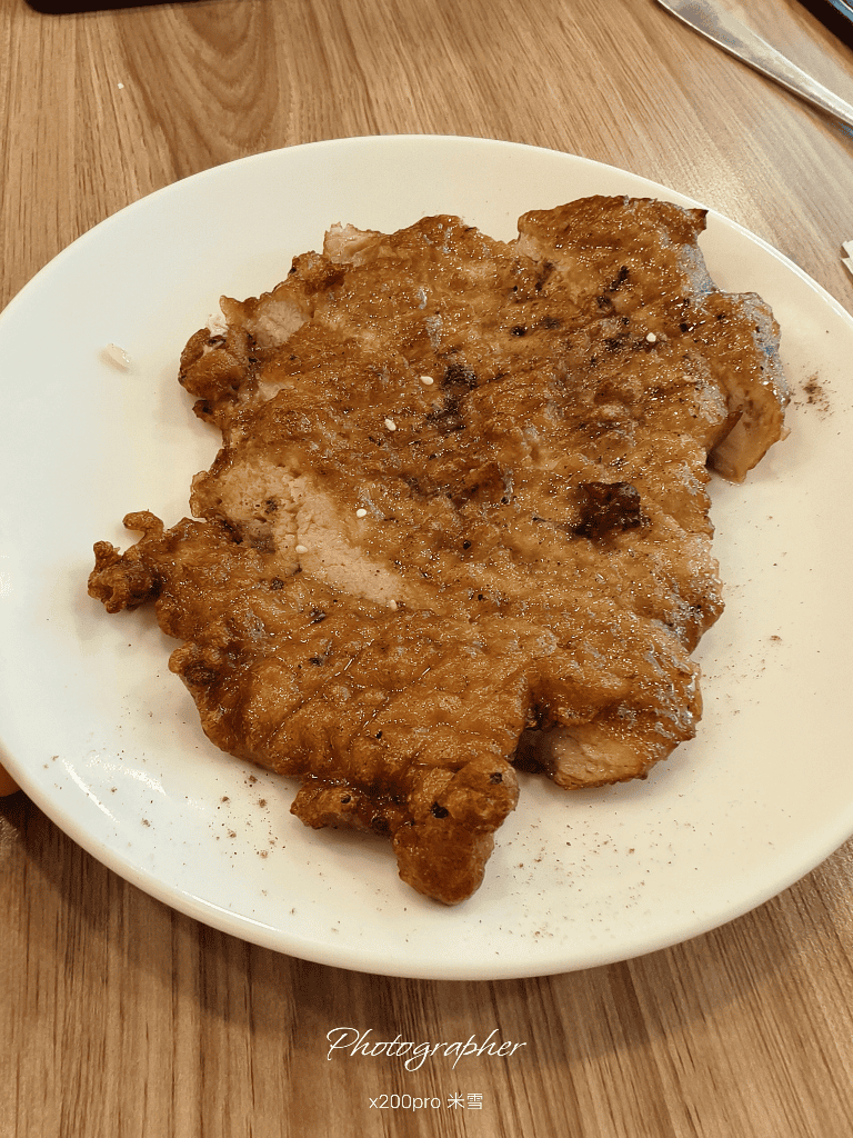 【新莊美食】小本經營新莊店，鼎泰豐出來的師傅開的店嚐鮮