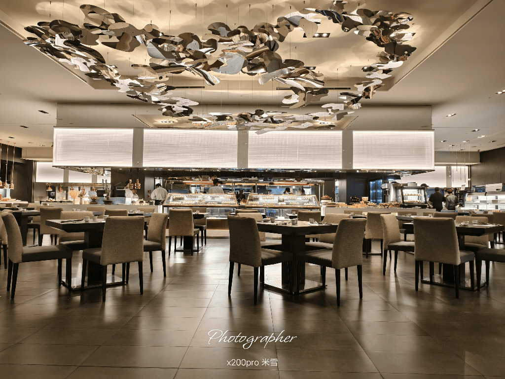 【台北寒舍艾美酒店 】探索廚房自助餐枱升級登場全台首發，帝王蟹、龍蝦、干貝、鮑魚及和牛通通都有❤️❤️❤️
