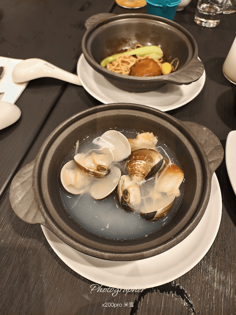 【台北寒舍艾美酒店 】探索廚房自助餐枱升級登場全台首發，帝王蟹、龍蝦、干貝、鮑魚及和牛通通都有❤️❤️❤️