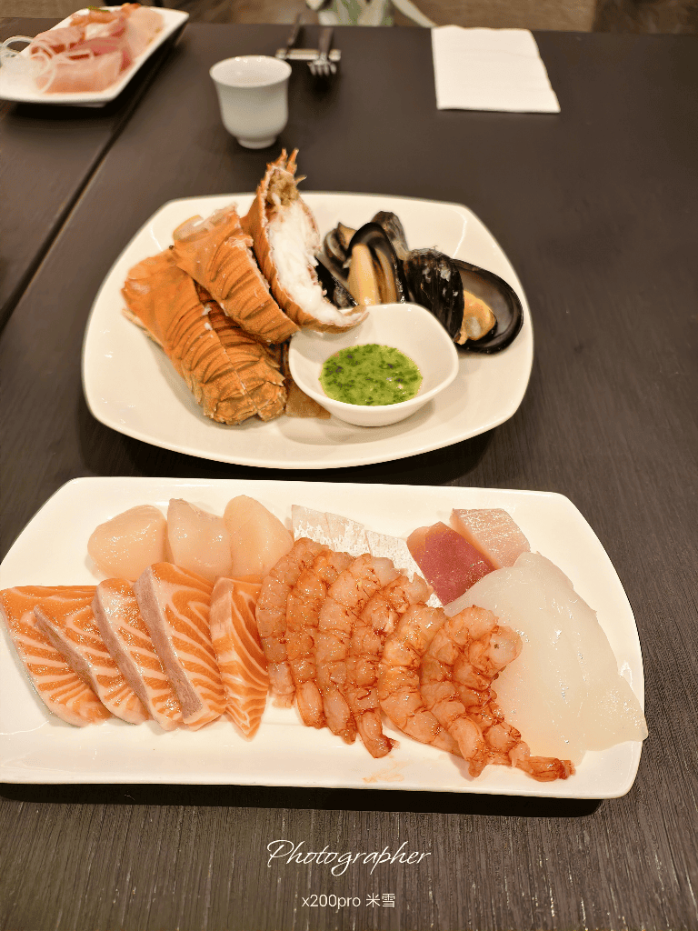 【台北寒舍艾美酒店 】探索廚房自助餐枱升級登場全台首發，帝王蟹、龍蝦、干貝、鮑魚及和牛通通都有❤️❤️❤️