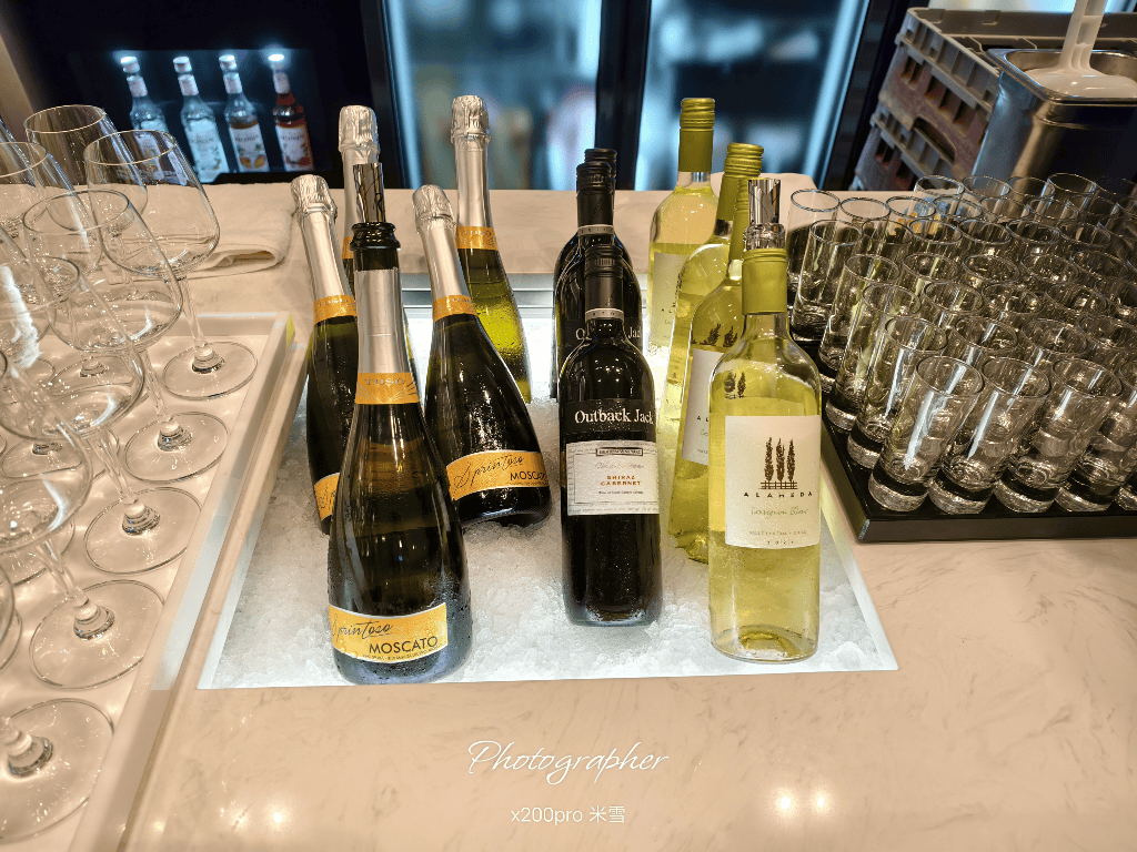 【台北寒舍艾美酒店 】探索廚房自助餐枱升級登場全台首發，帝王蟹、龍蝦、干貝、鮑魚及和牛通通都有❤️❤️❤️