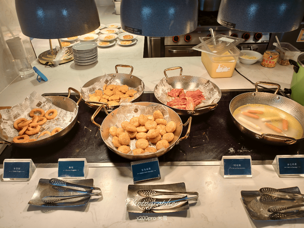 【新莊美食】新莊凱悅嘉軒酒店，青焰炭火熟成牛排早餐再訪