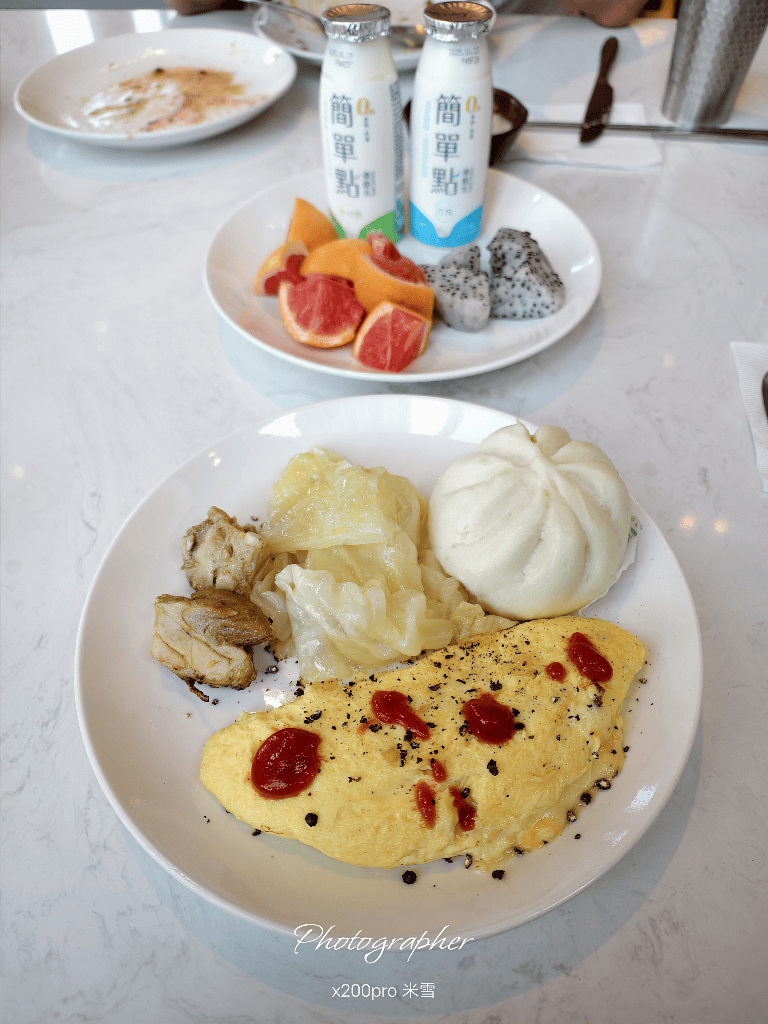 【新莊美食】新莊凱悅嘉軒酒店，青焰炭火熟成牛排早餐再訪