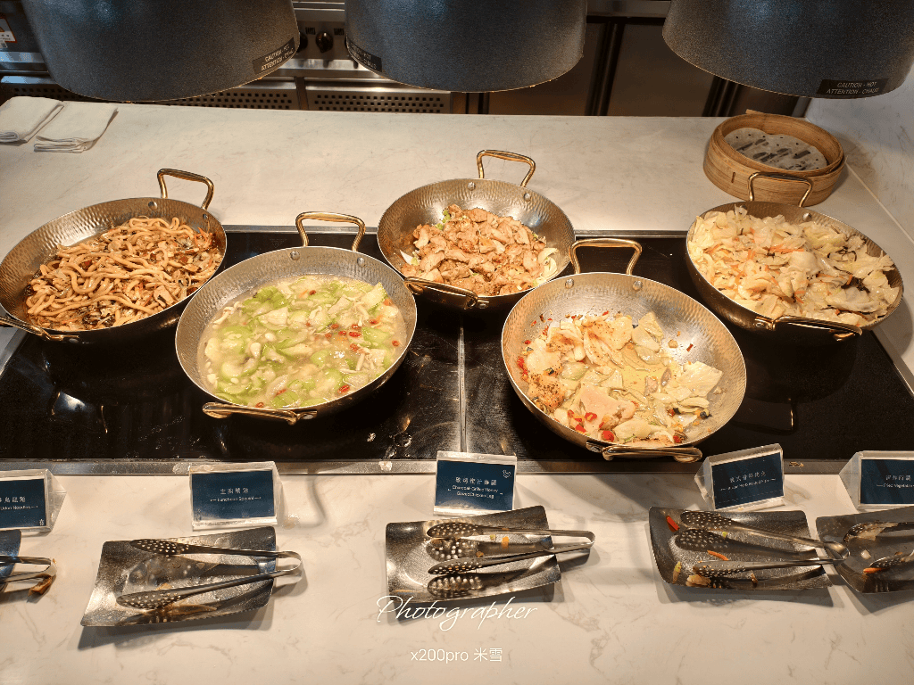 【新莊美食】新莊凱悅嘉軒酒店，青焰炭火熟成牛排早餐再訪