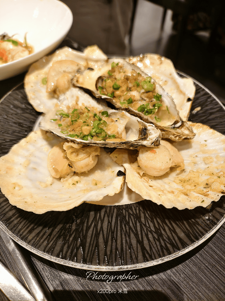 【台北寒舍艾美酒店 】探索廚房自助餐枱升級登場3訪，帝王蟹、龍蝦、干貝、鮑魚及和牛通通都有❤️❤️❤️