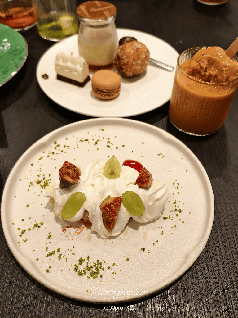 【台北寒舍艾美酒店 】探索廚房自助餐枱升級登場3訪，帝王蟹、龍蝦、干貝、鮑魚及和牛通通都有❤️❤️❤️