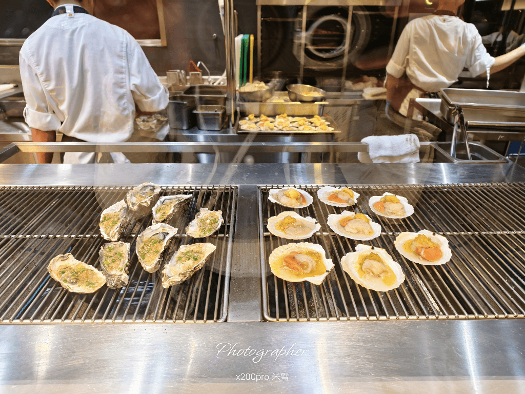 【台北寒舍艾美酒店 】探索廚房自助餐枱升級登場3訪，帝王蟹、龍蝦、干貝、鮑魚及和牛通通都有❤️❤️❤️