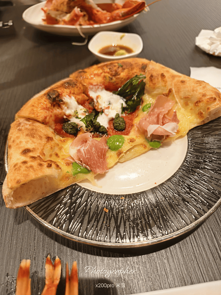 【台北寒舍艾美酒店 】探索廚房自助餐枱升級登場3訪，帝王蟹、龍蝦、干貝、鮑魚及和牛通通都有❤️❤️❤️