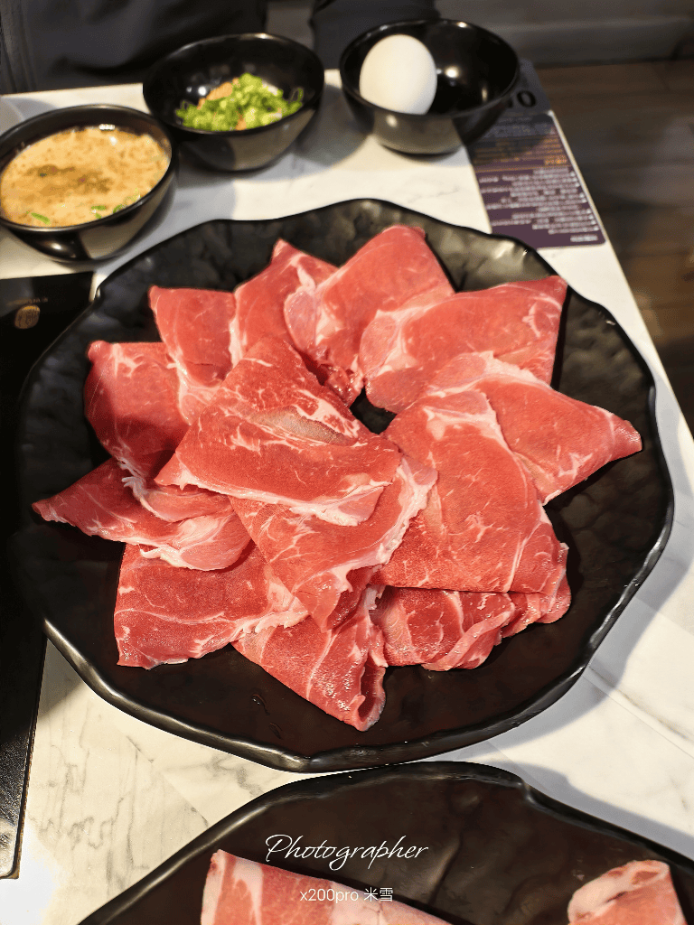 【新莊美食】築間幸福鍋物樹林秀泰店 陰雨綿綿天氣轉涼,正好用胡椒豬骨湯來暖胃🥰 - 第13張圖 【新莊美食】築間幸福鍋物樹林秀泰店 陰雨綿綿天氣轉涼,正好用胡椒豬骨湯來暖胃🥰