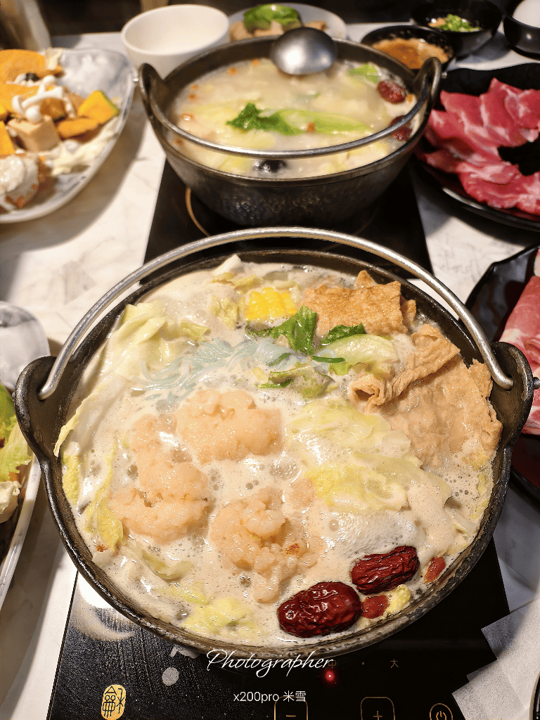 【新莊美食】築間幸福鍋物樹林秀泰店 陰雨綿綿天氣轉涼,正好用胡椒豬骨湯來暖胃🥰 - 第9張圖 【新莊美食】築間幸福鍋物樹林秀泰店 陰雨綿綿天氣轉涼,正好用胡椒豬骨湯來暖胃🥰