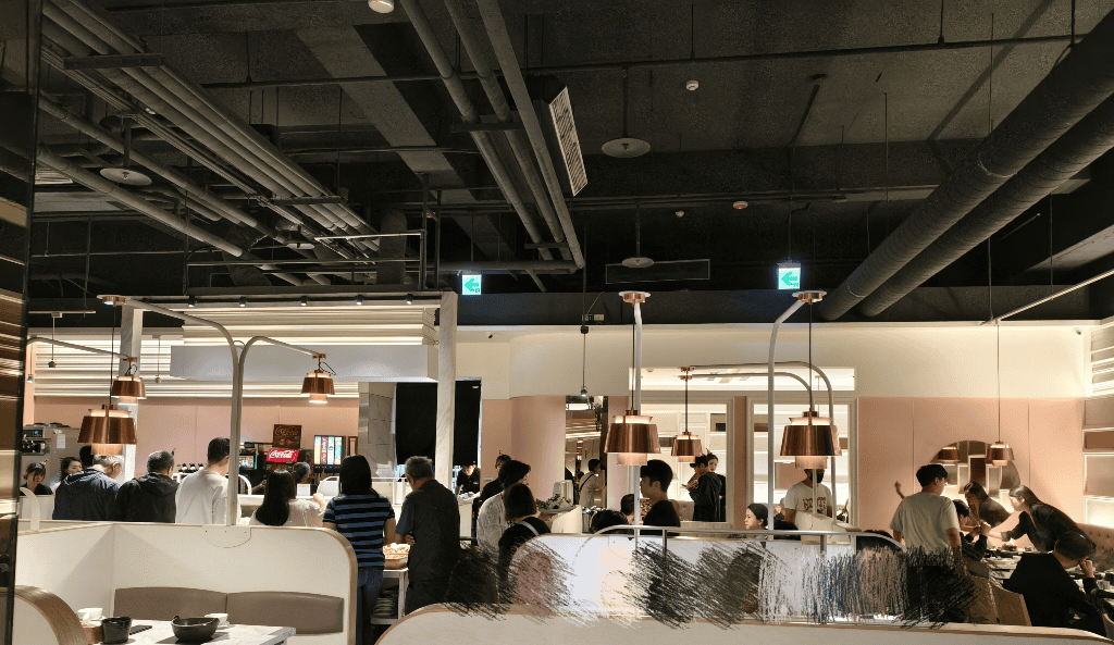 【新莊美食】築間幸福鍋物樹林秀泰店 陰雨綿綿天氣轉涼,正好用胡椒豬骨湯來暖胃🥰 - 第2張圖 【新莊美食】築間幸福鍋物樹林秀泰店 陰雨綿綿天氣轉涼,正好用胡椒豬骨湯來暖胃🥰