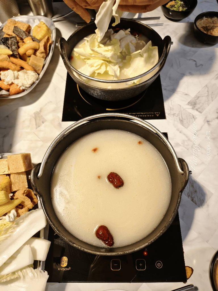 【新莊美食】築間幸福鍋物樹林秀泰店 陰雨綿綿天氣轉涼,正好用胡椒豬骨湯來暖胃🥰 - 第10張圖 【新莊美食】築間幸福鍋物樹林秀泰店 陰雨綿綿天氣轉涼,正好用胡椒豬骨湯來暖胃🥰