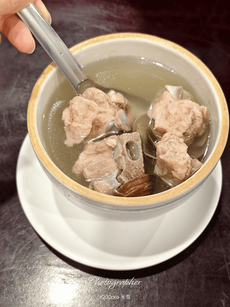 【新莊美食】魯十二滷肉飯新莊中平店，滷排骨只要$50耶
