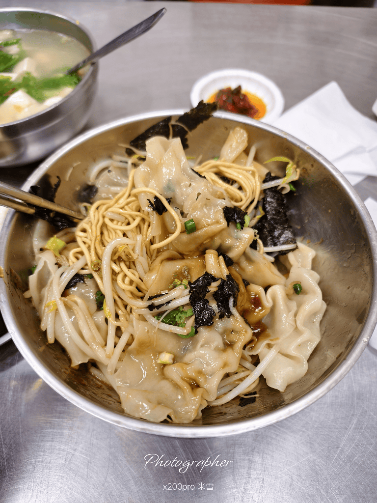 【新莊美食】云享小吃店，總是大排長龍的人氣美食店