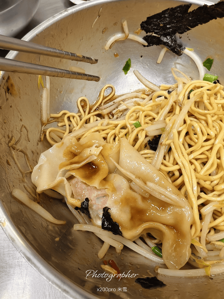 【新莊美食】云享小吃店，總是大排長龍的人氣美食店