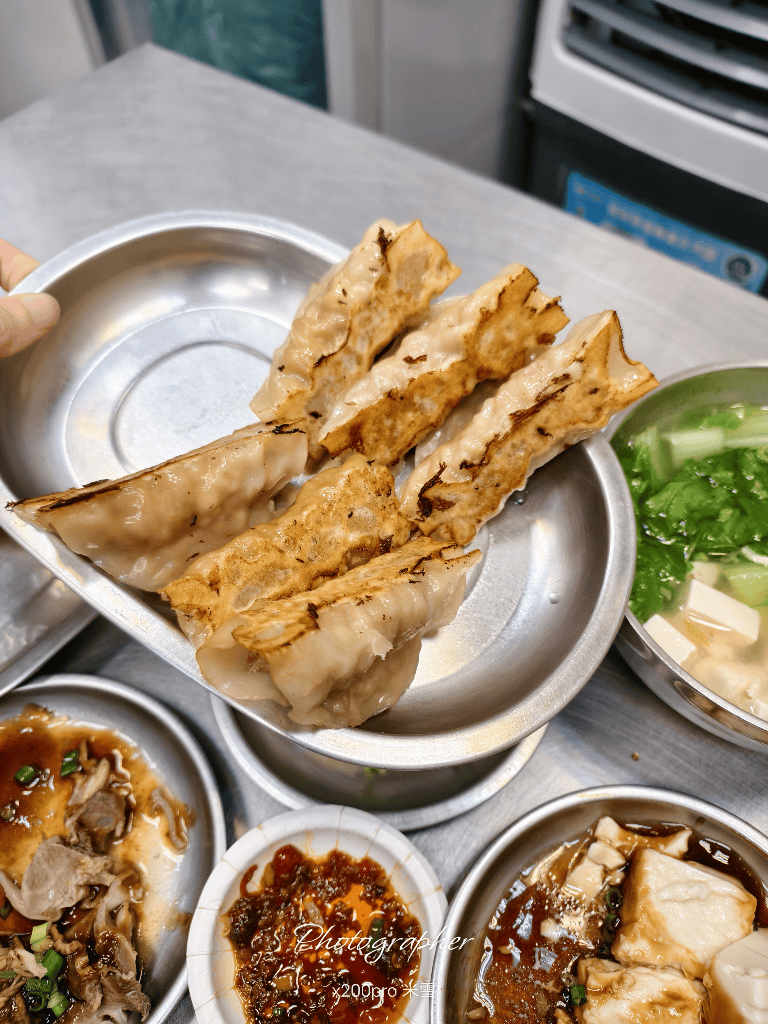 【新莊美食】云享小吃店，總是大排長龍的人氣美食店