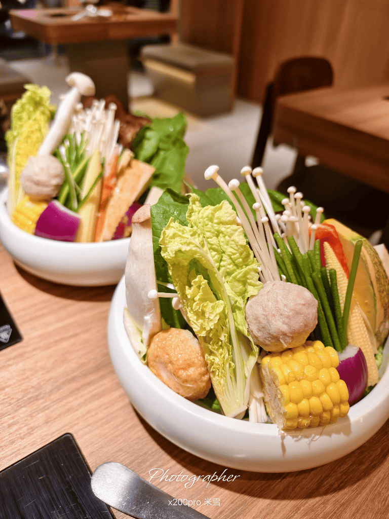 【新莊美食】萬客什鍋新莊復興店再訪，壽星送肉肉哦🎂
