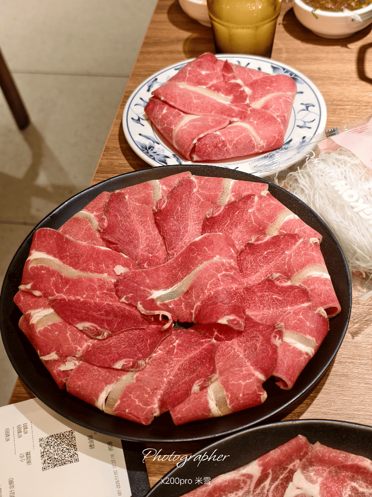 【新莊美食】萬客什鍋新莊復興店再訪，壽星送肉肉哦🎂