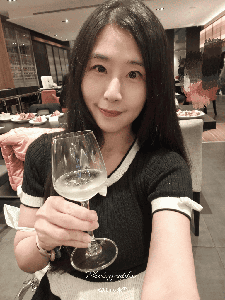【台北寒舍艾美酒店 】探索廚房自助餐枱升級登場4訪，帝王蟹、