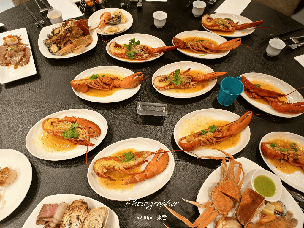 【台北寒舍艾美酒店 】探索廚房自助餐枱升級登場4訪，帝王蟹、