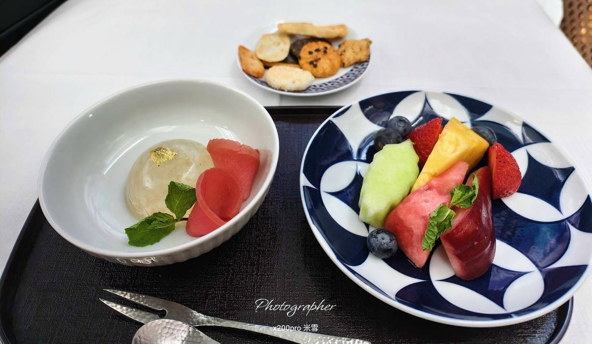【星宇頭等飛機餐】TPE-KIX，聯名胡同燒肉好好吃❤️