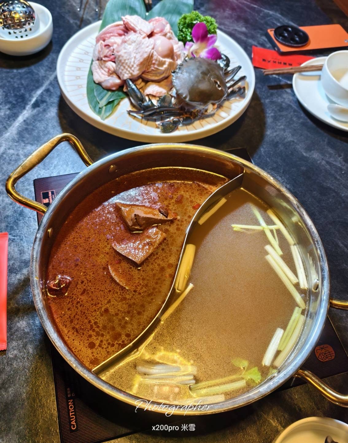 【黃仁勳美食地圖】老撈麻辣火鍋順天外科醫院，在充滿歷史大稻埕品嚐新派火鍋❤️
