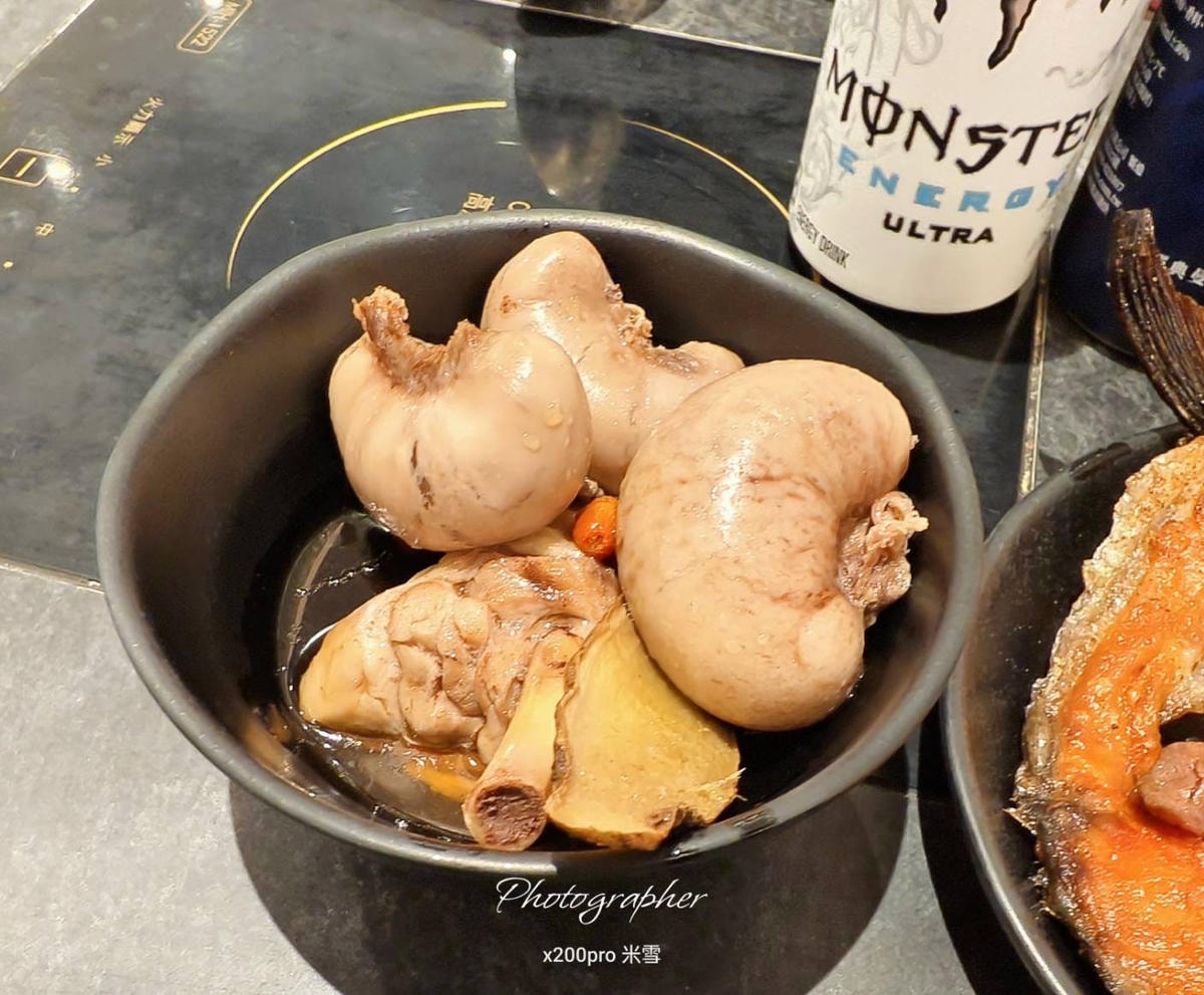 【桃園吃到飽】極千葉火鍋 文中店，全台唯一魔爪自由😎